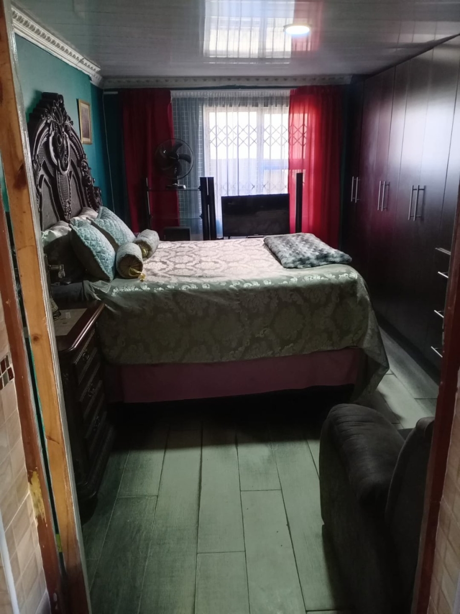 3 Bedroom Property for Sale in Scenery Park Eastern Cape
